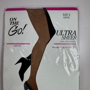 New On The Go! Ultra Sheer Pantyhose, Size 3 Coffee Color, Sheer Toe